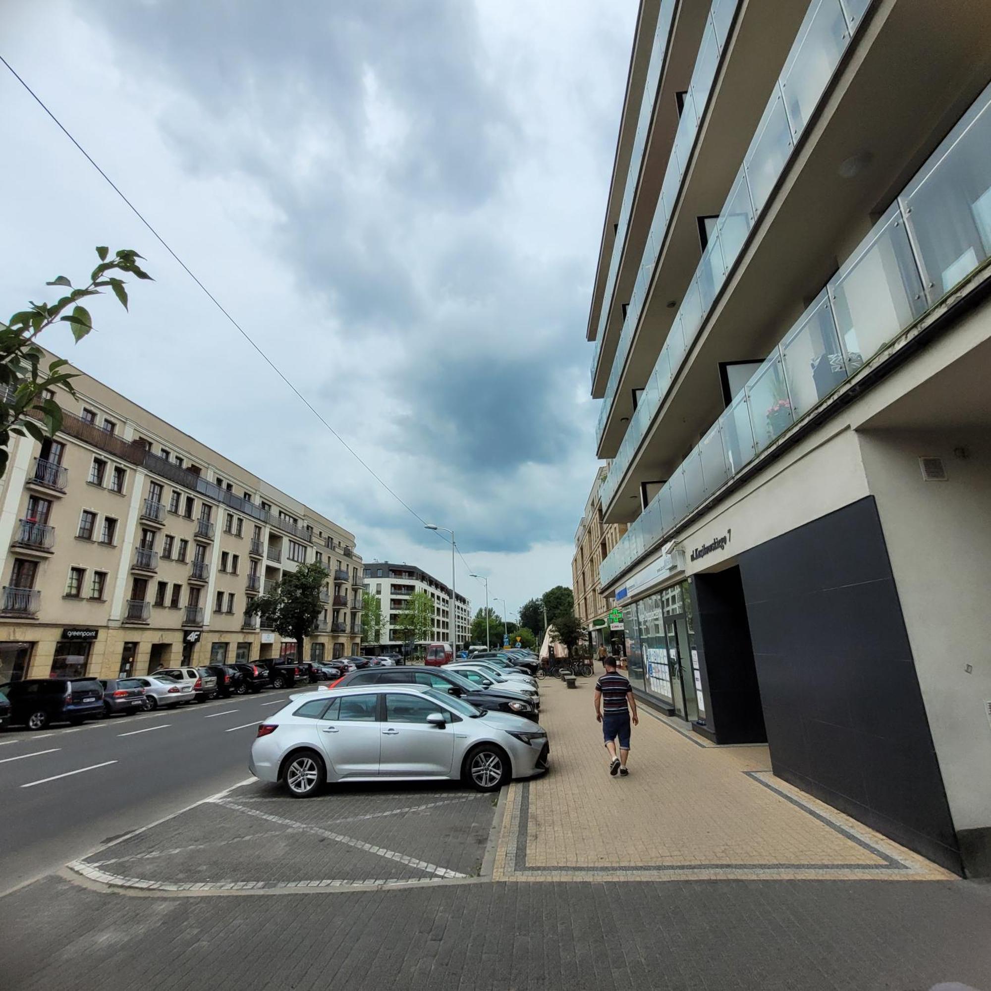 Oskar Apartament Centrum Pkp Mińsk Mazowiecki Exterior foto